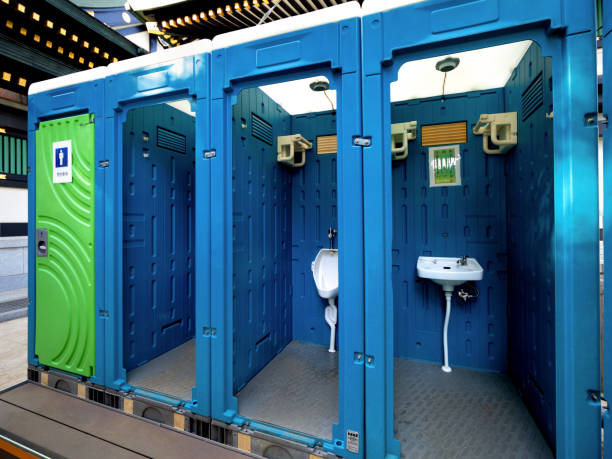 Best Porta potty rental near me  in West Glendive, MT